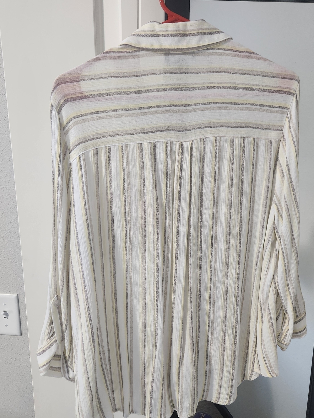 Fortune+Ivy White Striped Button-Down Tie-Hem Shirt - Picture 4 of 7